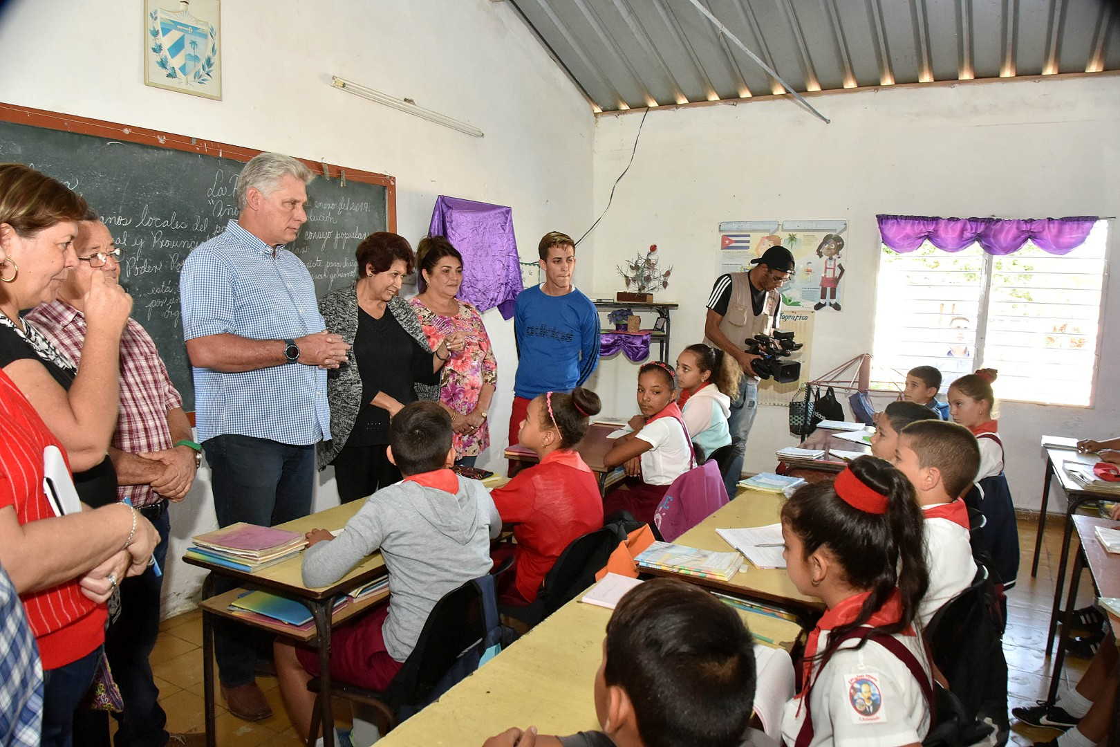 sancti Spíritus, presidente de cuba en sancti spiritus, miguel diaz-canel bermudez, la sierpe, sur del jibaro, empresa agroindustrial de granos