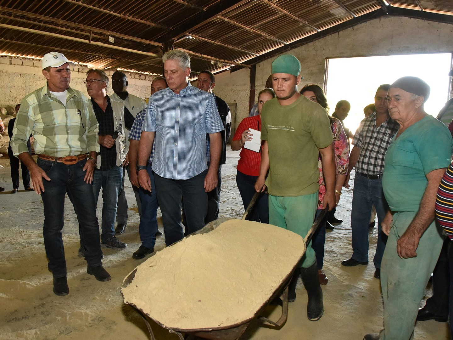 sancti Spíritus, presidente de cuba en sancti spiritus, miguel diaz-canel bermudez, la sierpe, sur del jibaro, empresa agroindustrial de granos