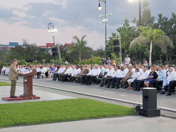 cuba, revolucion cubana, una sola revolucion, santiago de cuba, raul castro, santa ifigenia, miguel diaz-canel, presidente de cuba