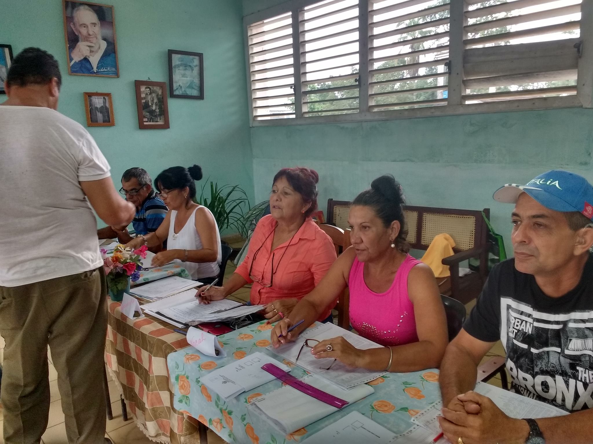 Elecciones, referendo, prueba dinámica