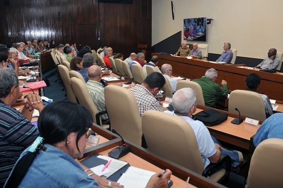 Consejo de Ministros, Díaz-Canel, tornado, recuperación