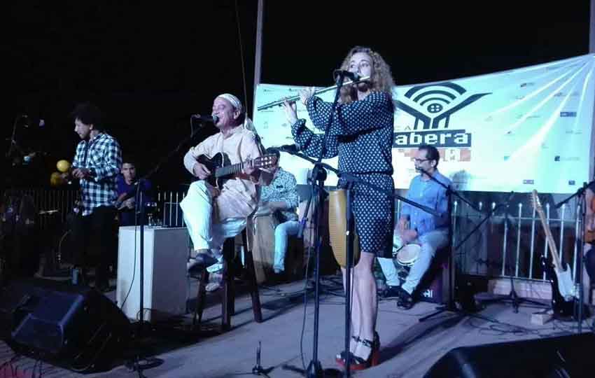 Feria Tecnológica, Guayabera, Juego de Manos