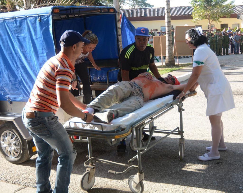 La evacuación de heridos a causa de ataques enemigos fue una de las acciones prácticas desarrolladas en el Día Territorial de la Defensa.