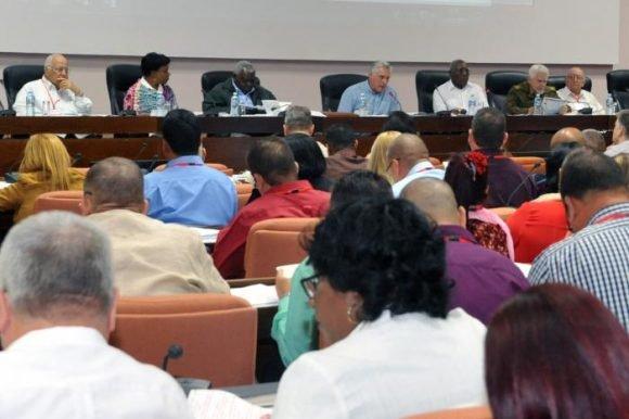 cuba, presidente de cuba, miguel diaz-canel, consejo de la administracion, produccion de alimentos, atencion a la poblacion