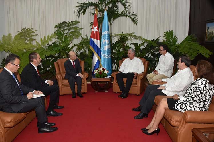 Díaz-Canel y Amano intercambiaron acerca de la favorable ejecución de los proyectos de cooperación. (Foto: Estudios Revolución)