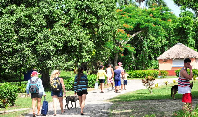 sancti spiritus, campismo popular, verano