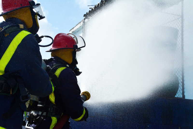 El cuerpo de bomberos de Sancti Spíritus ha dado muestras de profesionalidad en la sofocación de múltiples siniestros. (Foto: Vicente Brito / Escambray)