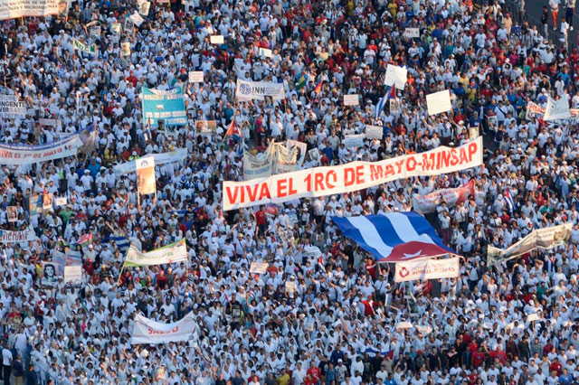 cuba, dia internacional de los trabajadores, primero de mayo, primero de mayo en cuba, raul castro, miguel diaz-canel