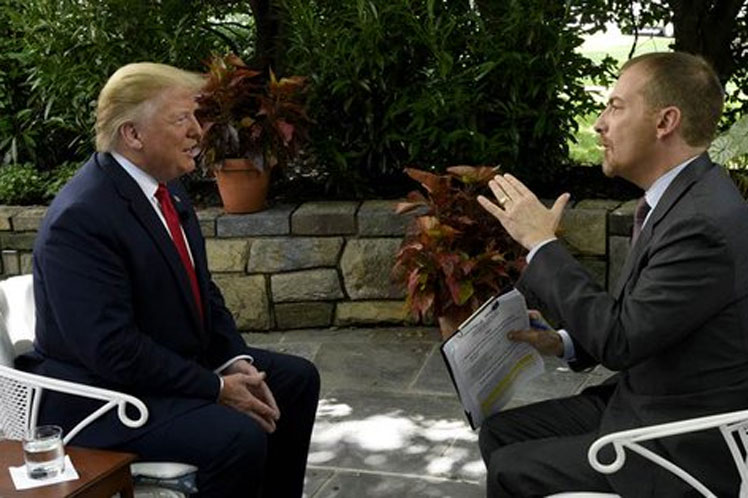 Trump condiciona un posible cambio de su postura a que Irán abandone su programa nuclear, según reveló NBC News. (Foto: PL)