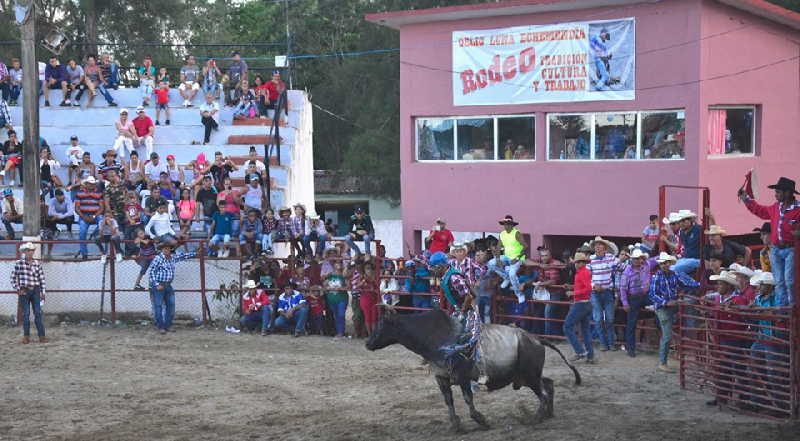 sancti spiritus, feria del cebu cubano, parque de ferias delio luna echemendia