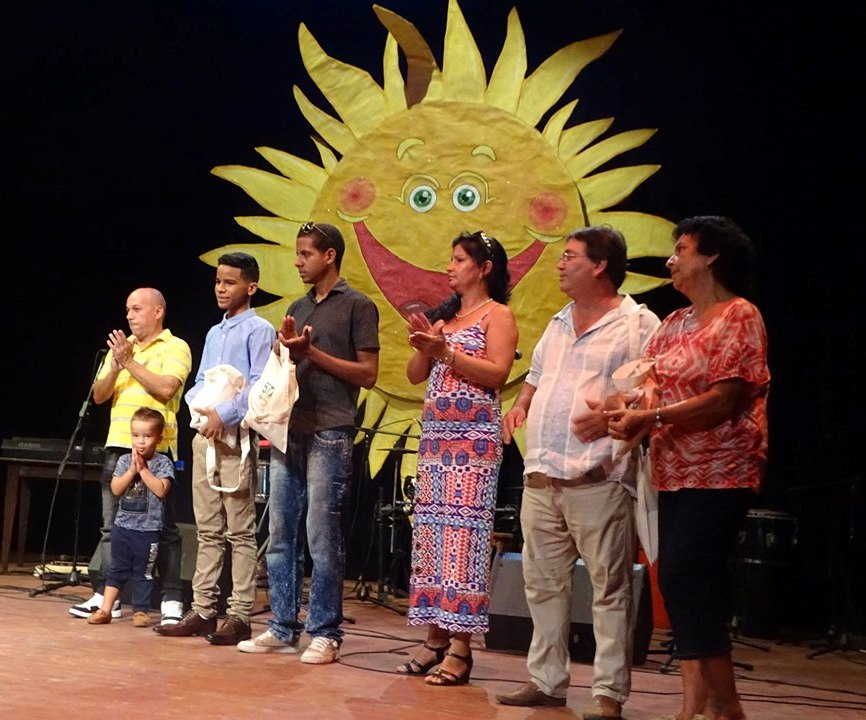 sancti spiritus, cantandole al sol