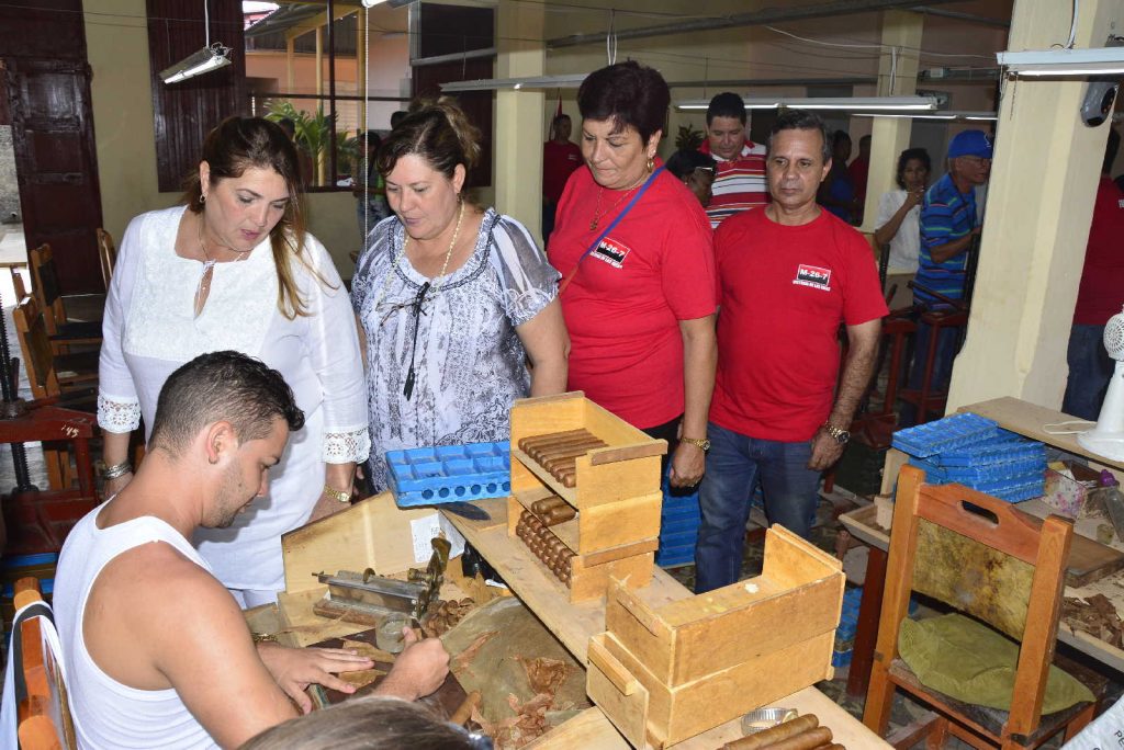 fomento, 26 de julio, asalto al cuartel moncada, obras sociales, tabaco