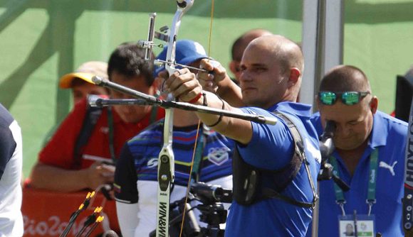 Adrián Puentes avanzó hasta cuartos de final. (Foto: JIT)