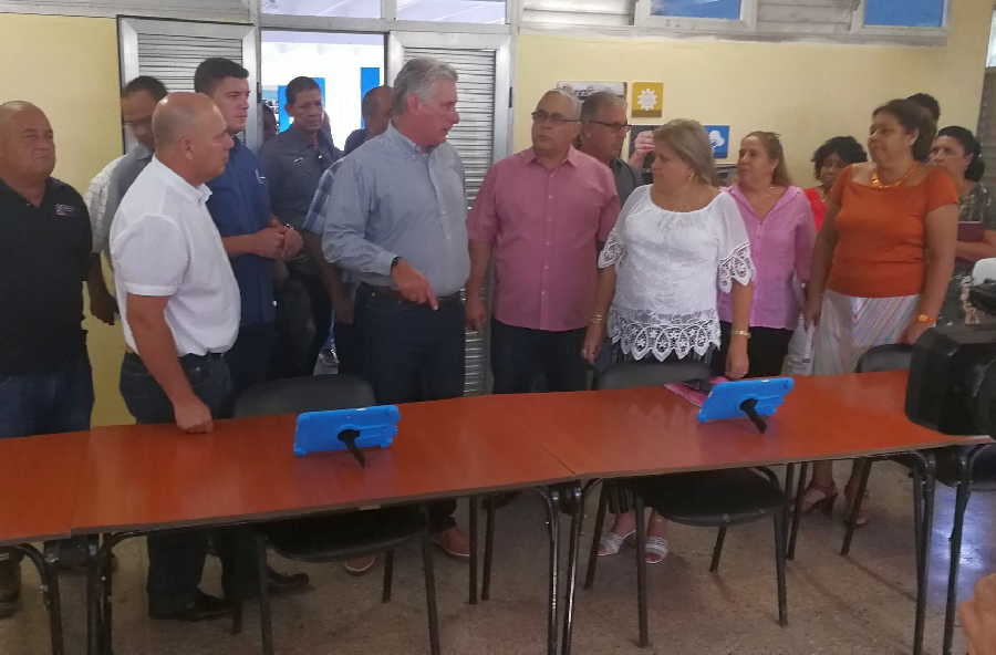 cuba, la habana, jardin botanico, miguel diaz-canel bermudez, presidente de cuba