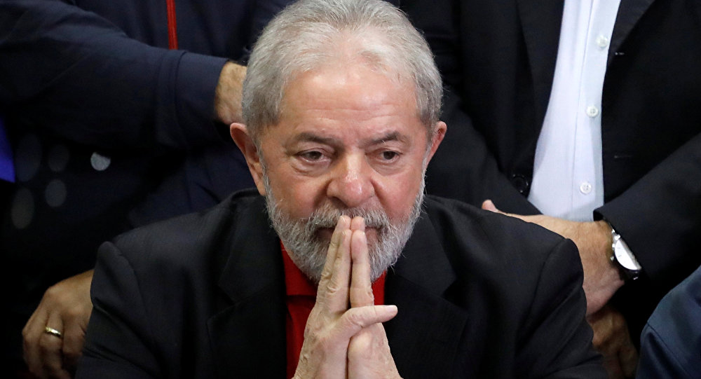  Desde abril de 2018, Lula cumple cárcel tras recibir una injsta sanción de 12  años y un mes. (Foto: PL)