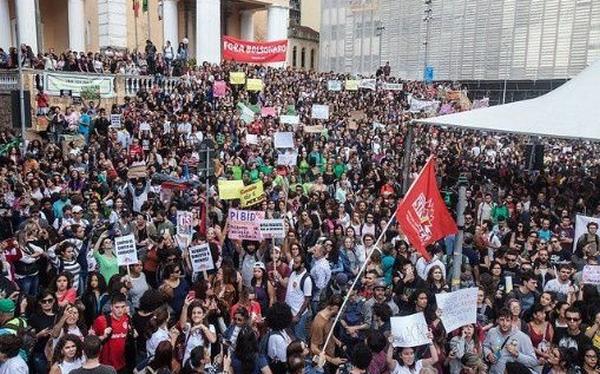 Brasil, protestas, Jair Bolsonaro