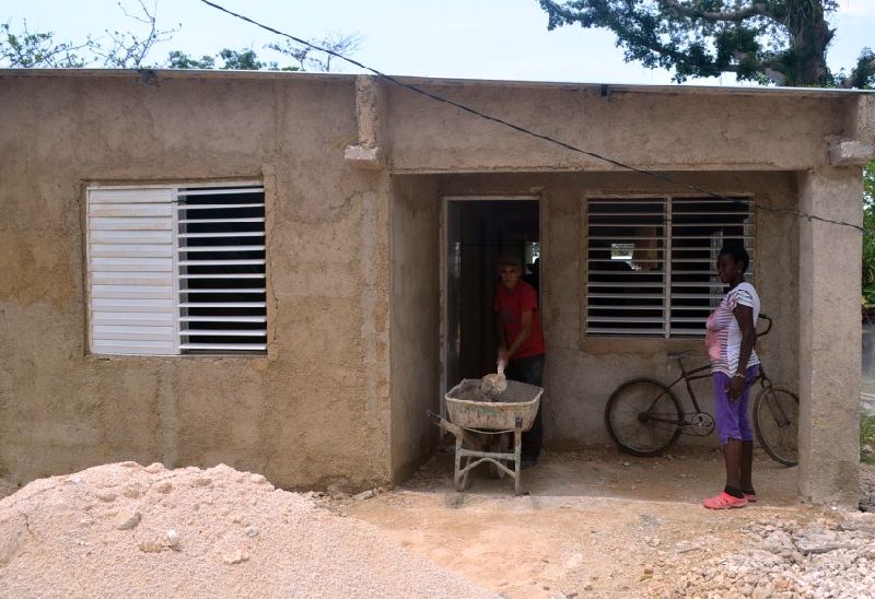 sancti spiritus, fmc, 23 de agosto, federeacion de mujeres cubanas, construccion de viviendas