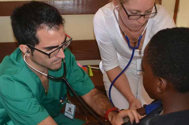 cuba, jamaica, medicos cubanos, salud publica