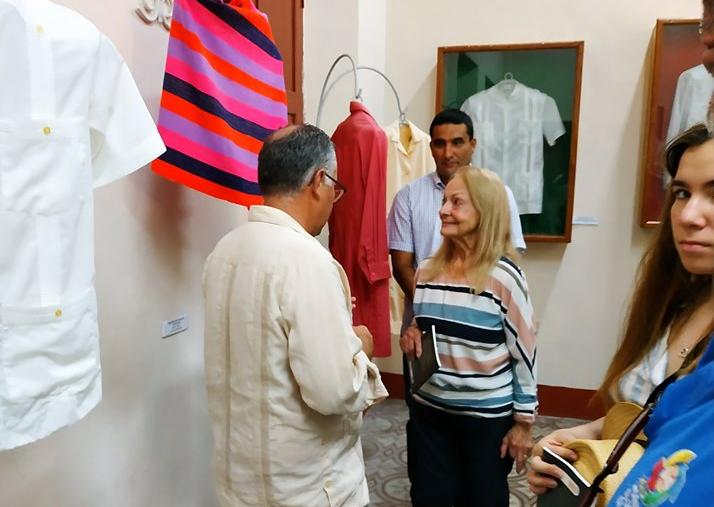 sancti spiritus, casa de la guayabera, fidel castro, @fidelporsiempre