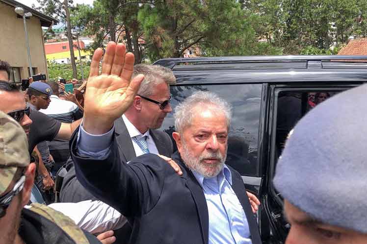 Resultado de imagen para Traslado Lula carcel