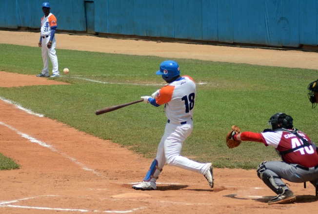 sancti spiritus, gallos 59 snb, serie nacional de beisbol, yunier mendoza