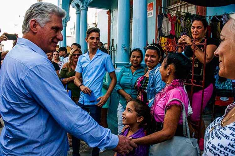 Los encuentros en las diferentes provincias permiten al  Consejo de Ministros tener una idea exacta de lo que sucede. (Foto: Periódico 26)