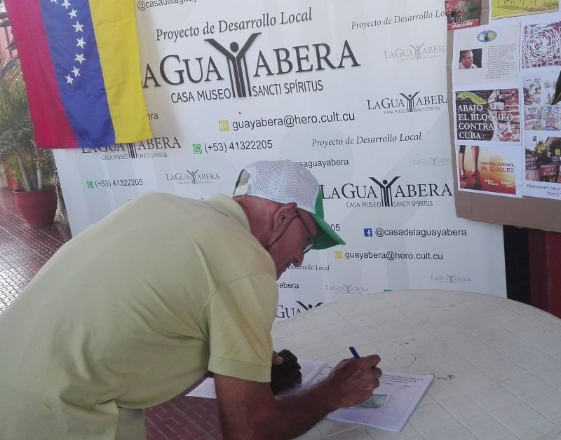 Firmas respaldo a Venezuela