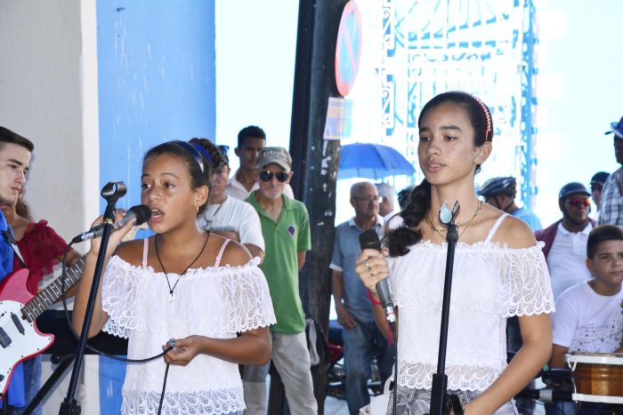 Además de cantar, Yenifer y Martha también componen temas musicales.