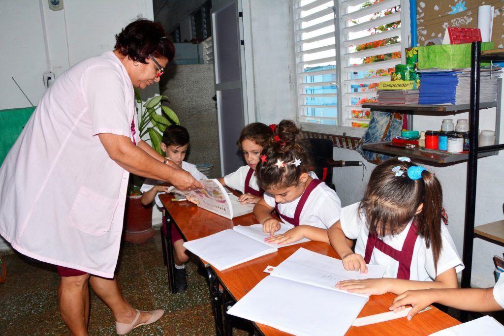 La pedagoga con más de 30 años de labor siente verdadero amor por los niños.