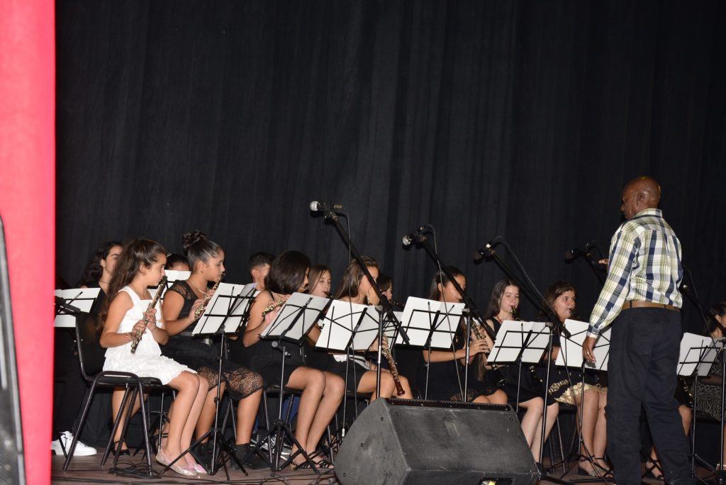 El Teatro Principal acogió la gala protagonizada por estudiantes y profesores de la Escuela Elemental de Arte Ernesto Lecuona.