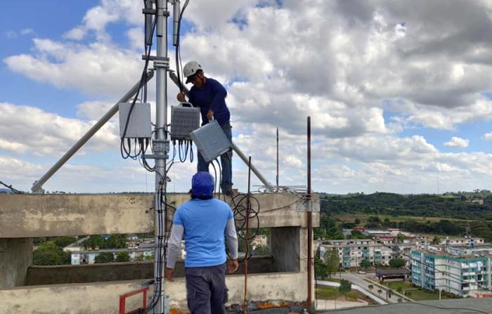 sancti spiritus, etecsa, wifi, internet, señal 4g, informatizacion de la sociedad