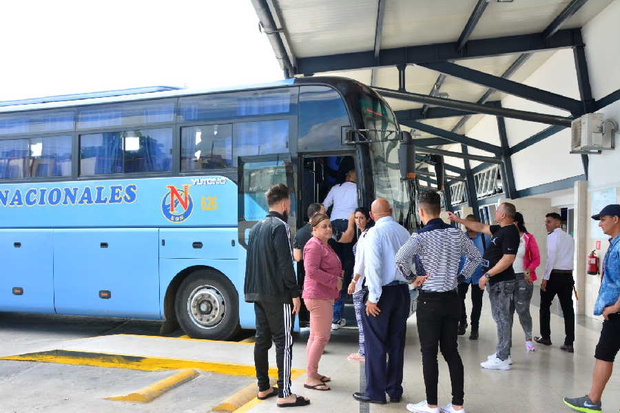 sancti spiritus, omnibus nacionales, combustible