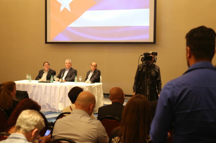 El diálogo estuvo marcado por la cubanía. (Foto: PL)