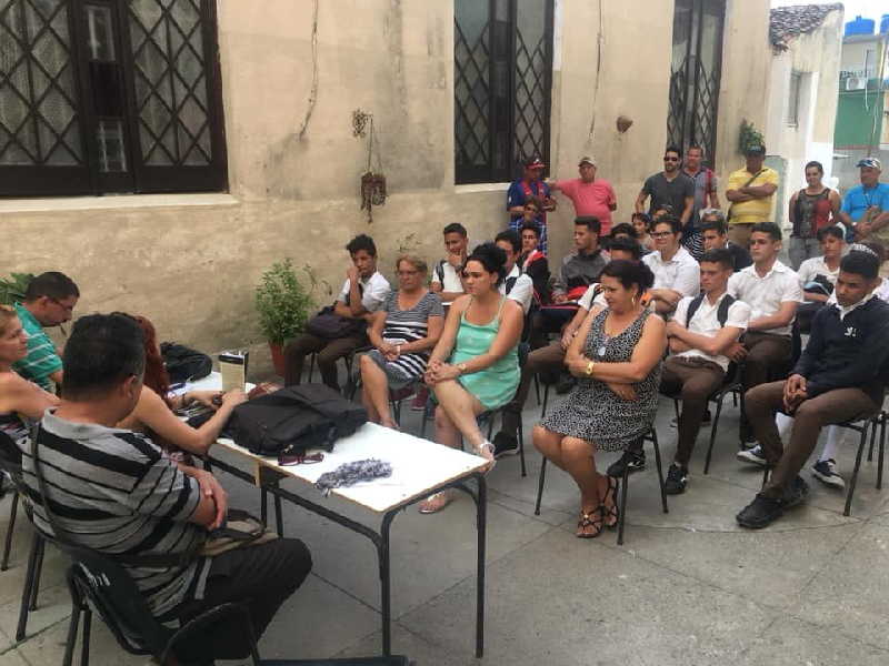 sancti spiritus, jornada de la poesia, roberto fernandez retamar