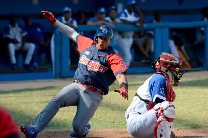 Los camagûeyanos se llevaron el primer éxito en el duelo ante Industriales.