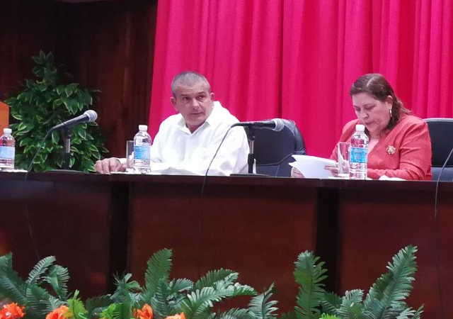 Teresita Romero y Frank Osbel Cañizares encabezaban la labor de la Asamblea Provincial del Poder Popular. 