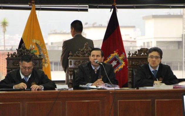 La defensa legal del exmandatario considera que los jueces designados para el juicio no resultan competentes. 