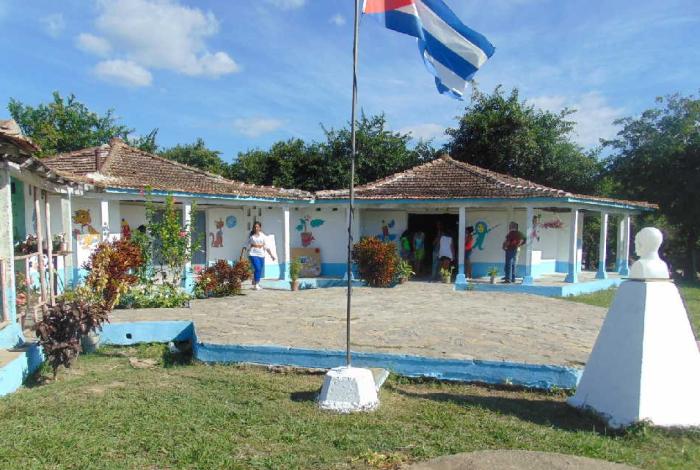 sancti spiritus, reparacion de centros educacionales, educacion, jatibonico