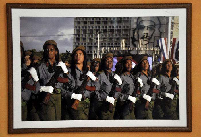 sancti spiritus, federacion de mujeres cubanas, fmc, fotografia, galeria de arte oscar fernandez morera