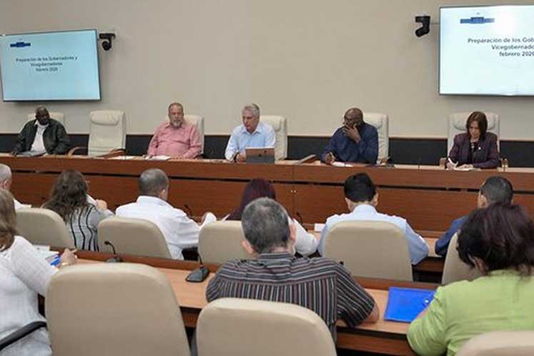 El presidente cubano convocó a los gobernadores al seguimiento de los planteamientos del pueblo. (Foto: PL)