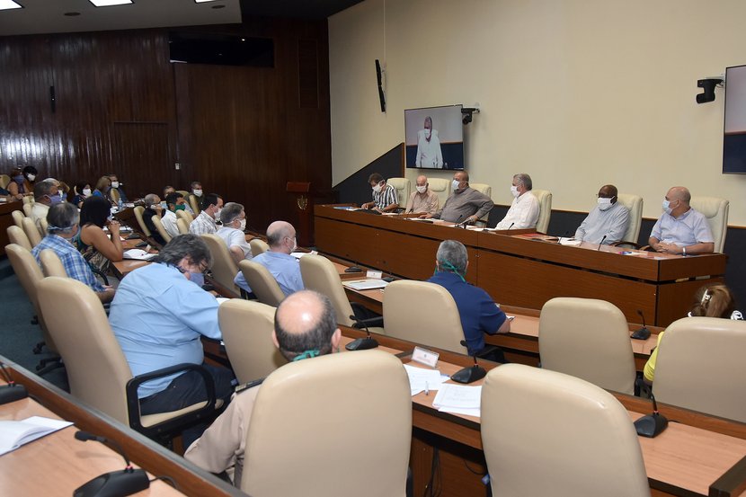 Las medidas ante la COVID-19 están dando resultados, pero no podemos confiarnos, aseguró el presidente cubano. (Foto: Estudios Revolución.