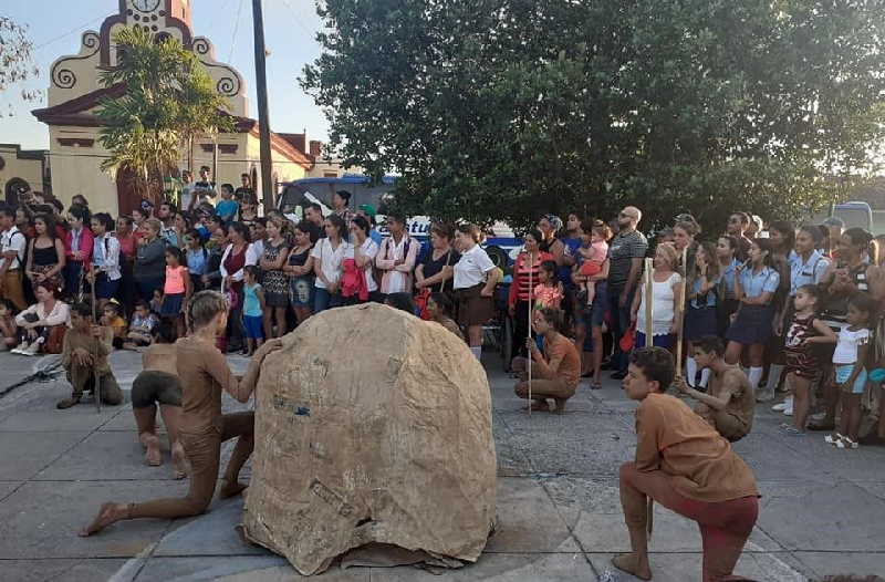 fomento, festival de teatro olga alonso