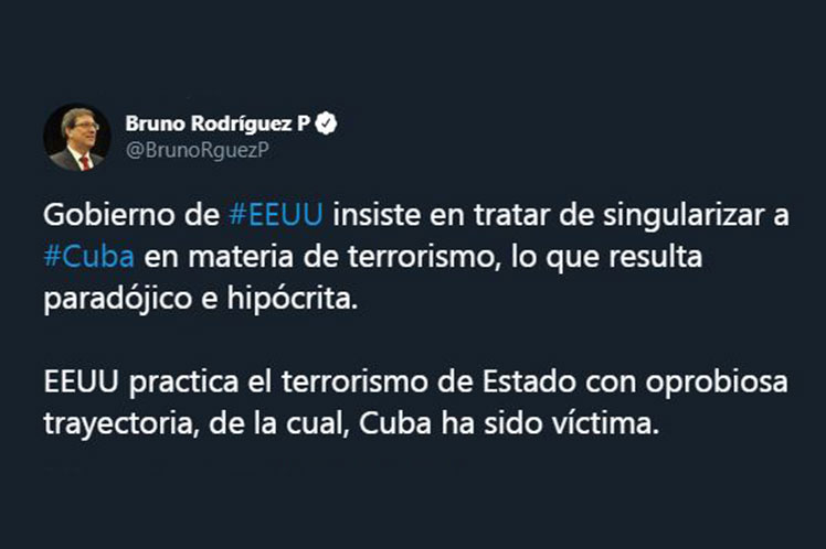 A través de Twitter, el titular de la  diplomacia cubana aseguró que Washington insiste en tratar de  singularizar a la isla en ese aspecto.