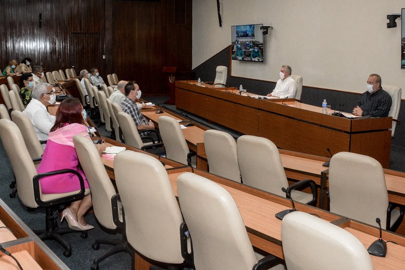 Trabajar bien la primera fase permitirá avanzar de manera segura y eficiente, afirmó Díaz-Canel. (Foto: Estudios Revolución)