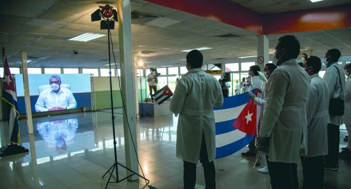 cuba, italia, lombardia, medicos cubanos, contingente henry reeve, covid-19, pandemia mundial, coronavirus, salud publica