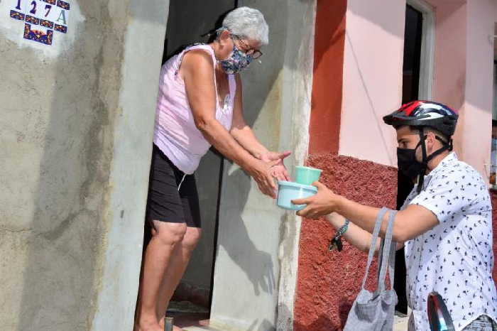 El sentimiento de darlo todo por un pueblo se hace presente de disímiles maneras. 