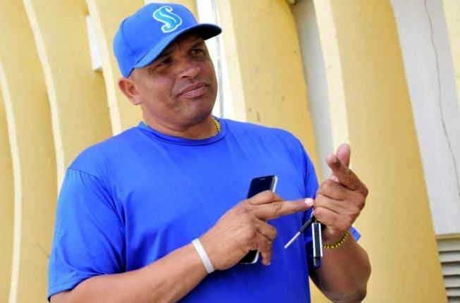 sancti spiritus, serie nacional de beisbol, 60 snb, gallos 60 snb, eriel sanchez