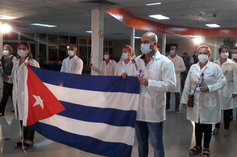 cuba, contingente henry reeve, medicos cubanos, san vicente y las granadinas, covid-19, coronavirus