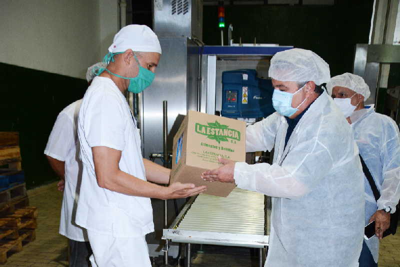 sancti spiritus, central de trabajadores de cuba, produccion de alimentos, ulises guilarte de nacimiento, industria alimentaria