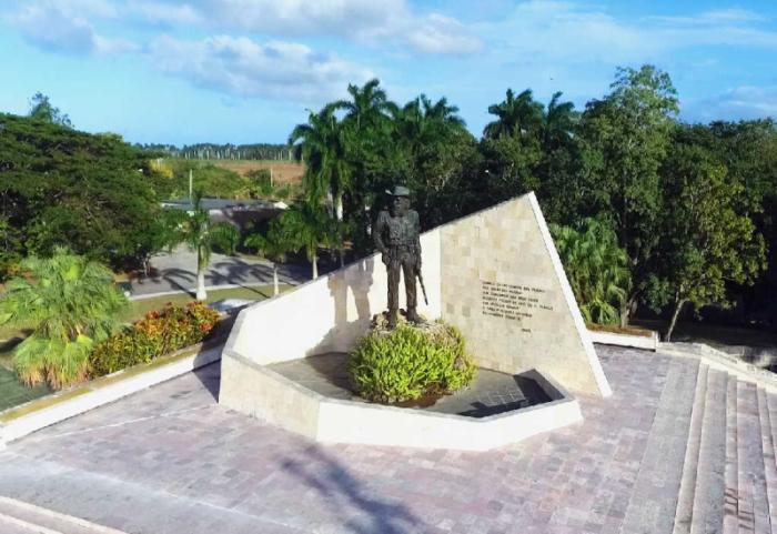 yaguajay, camilo cienfuegos, frente norte de las villas, complejo historico camilo cienfuegos, Jeronimo Besanguiz